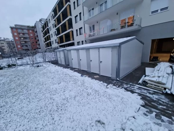 Egyedi méretű tároló 10x6 m